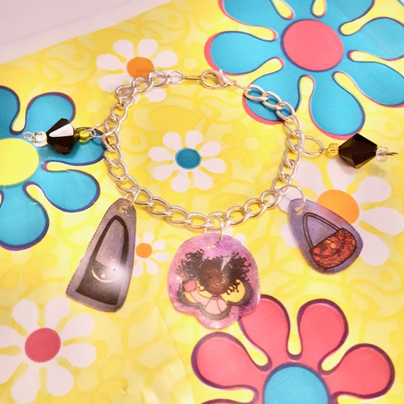 Groovy Girls Shrinkalicious Doll and Purse Charm Beaded Chain Bracelet - Picture 2 of 7